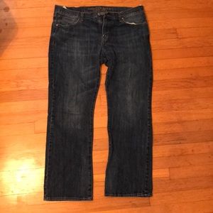 American Eagle men’s jeans